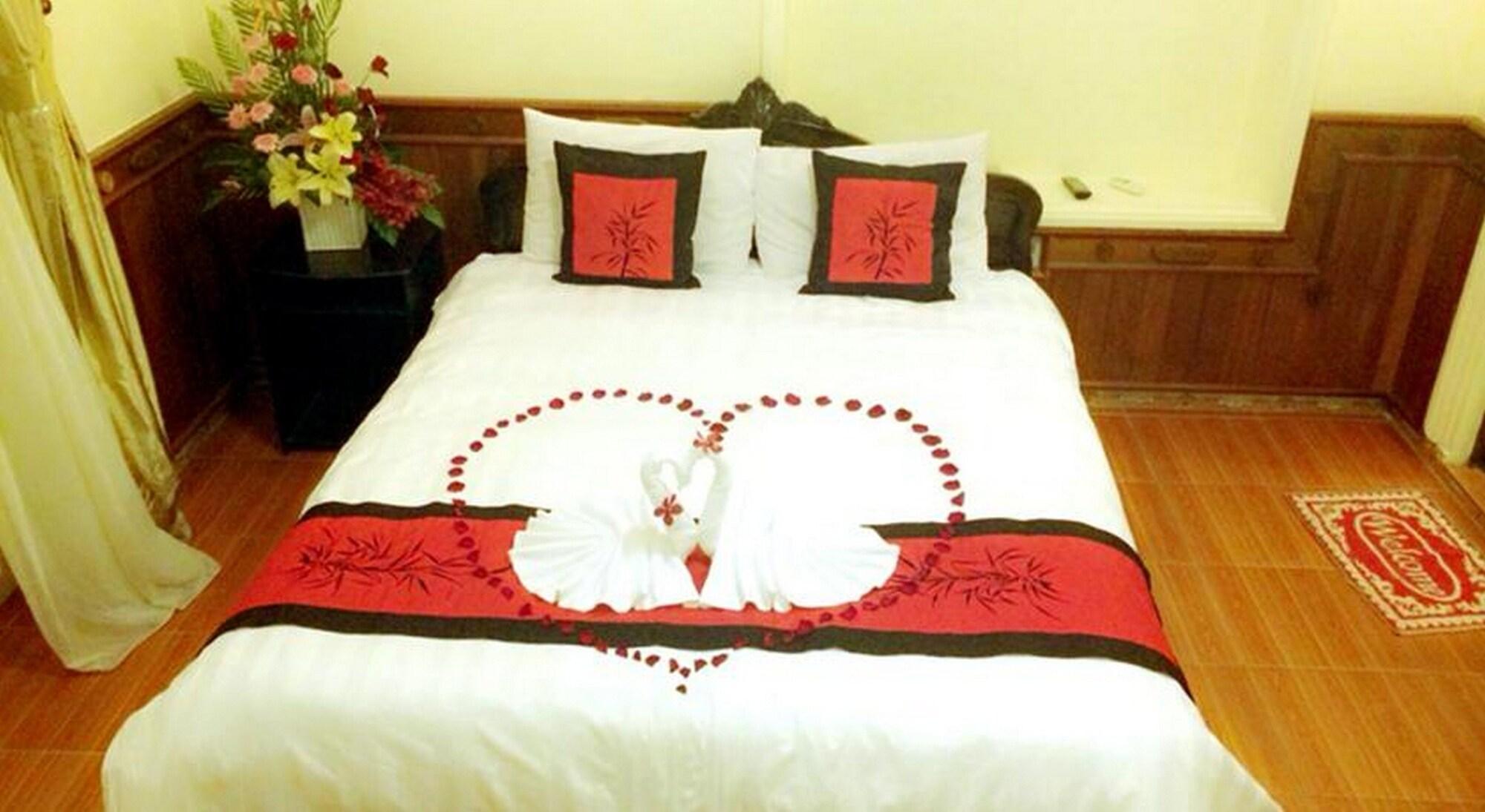 Hue Home Hotel Esterno foto
