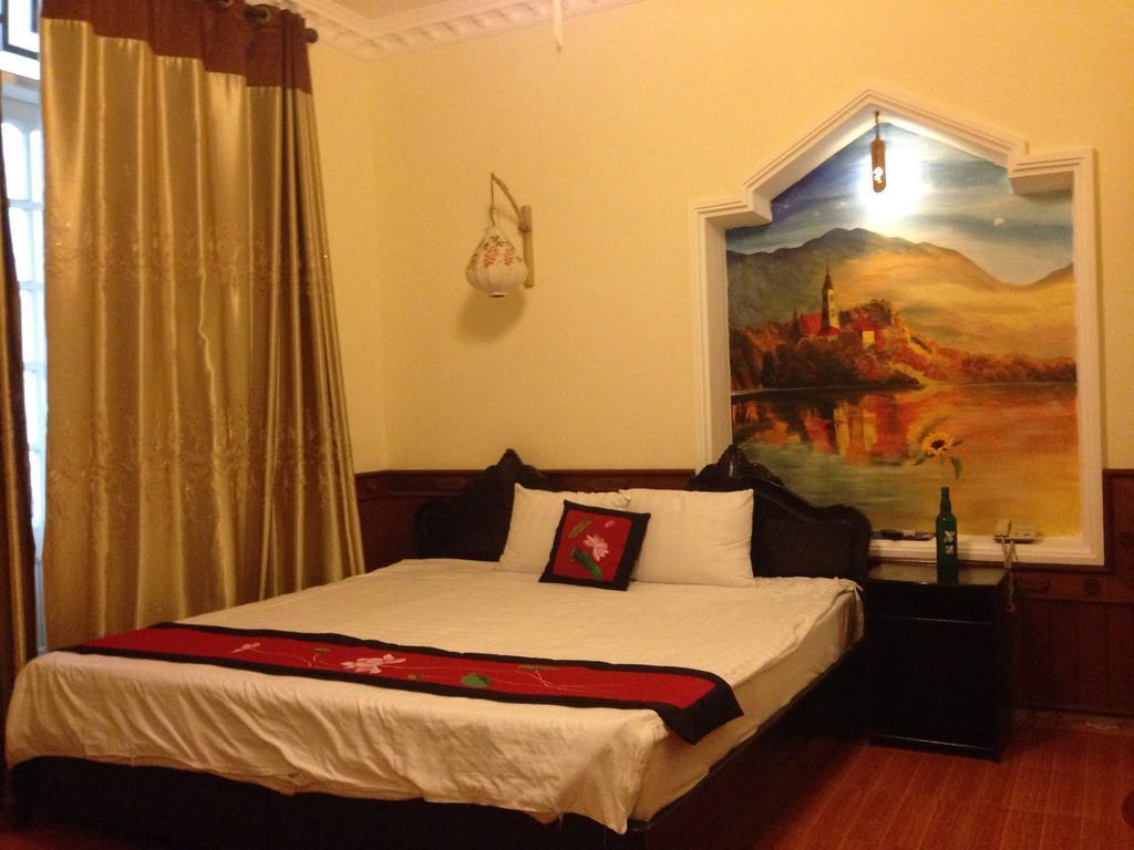 Hue Home Hotel Esterno foto